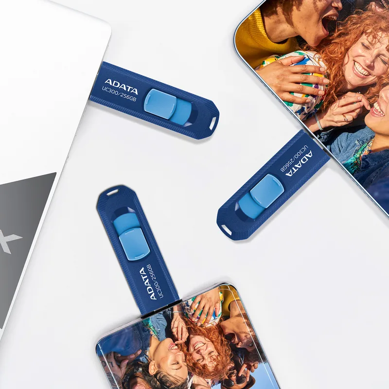Clé USB-C 3.2 Adata UC300 - 256 Go (Bleu)